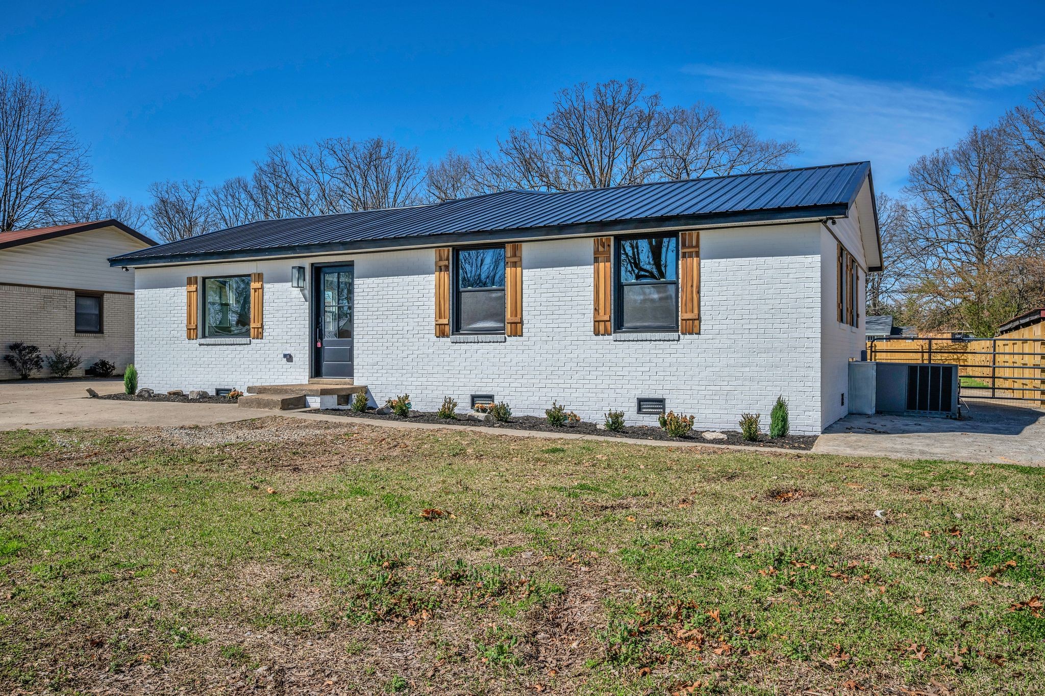 435 Carman Avenue New Johnsonville TN 37134