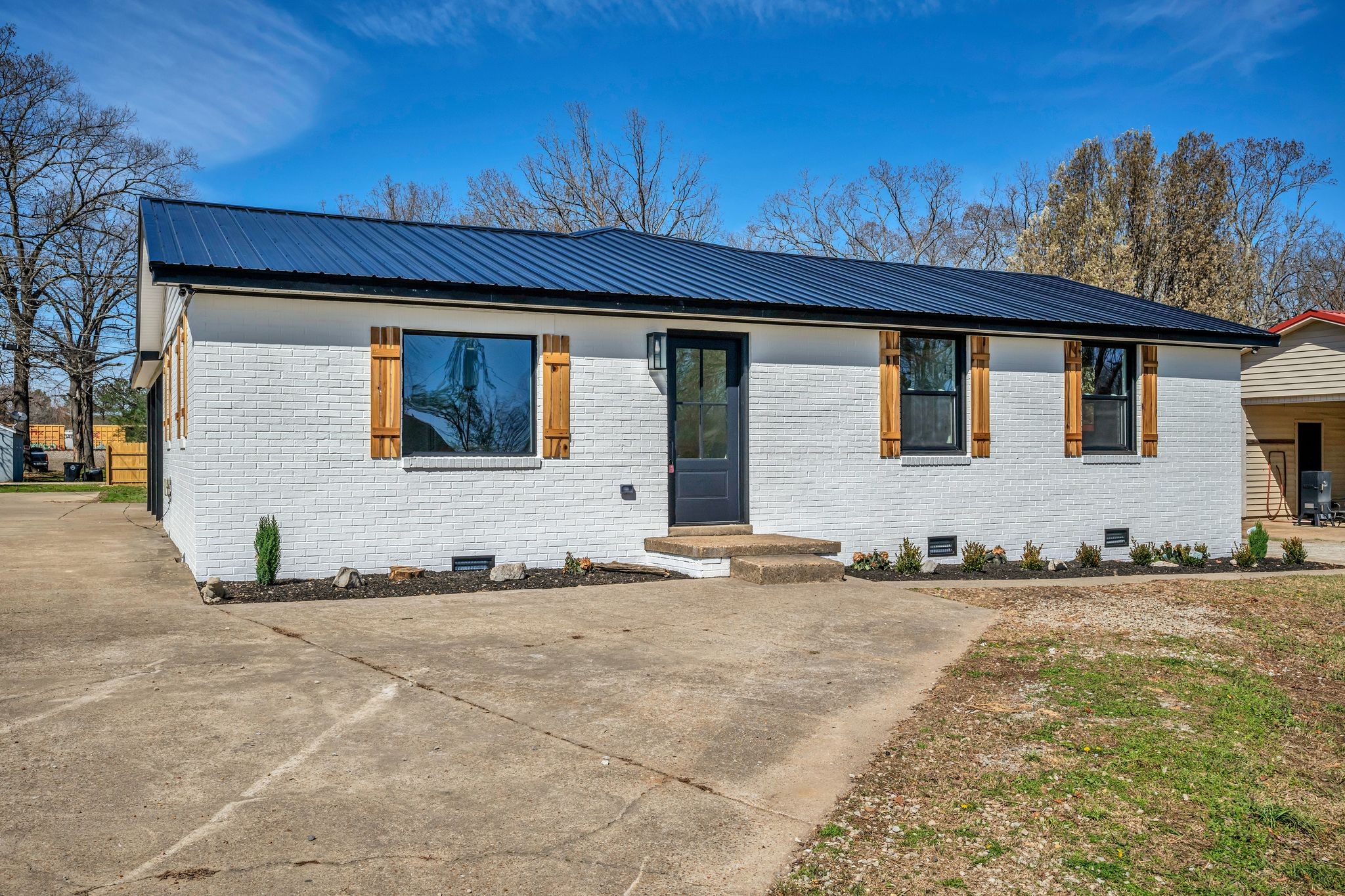 435 Carman Avenue New Johnsonville TN 37134