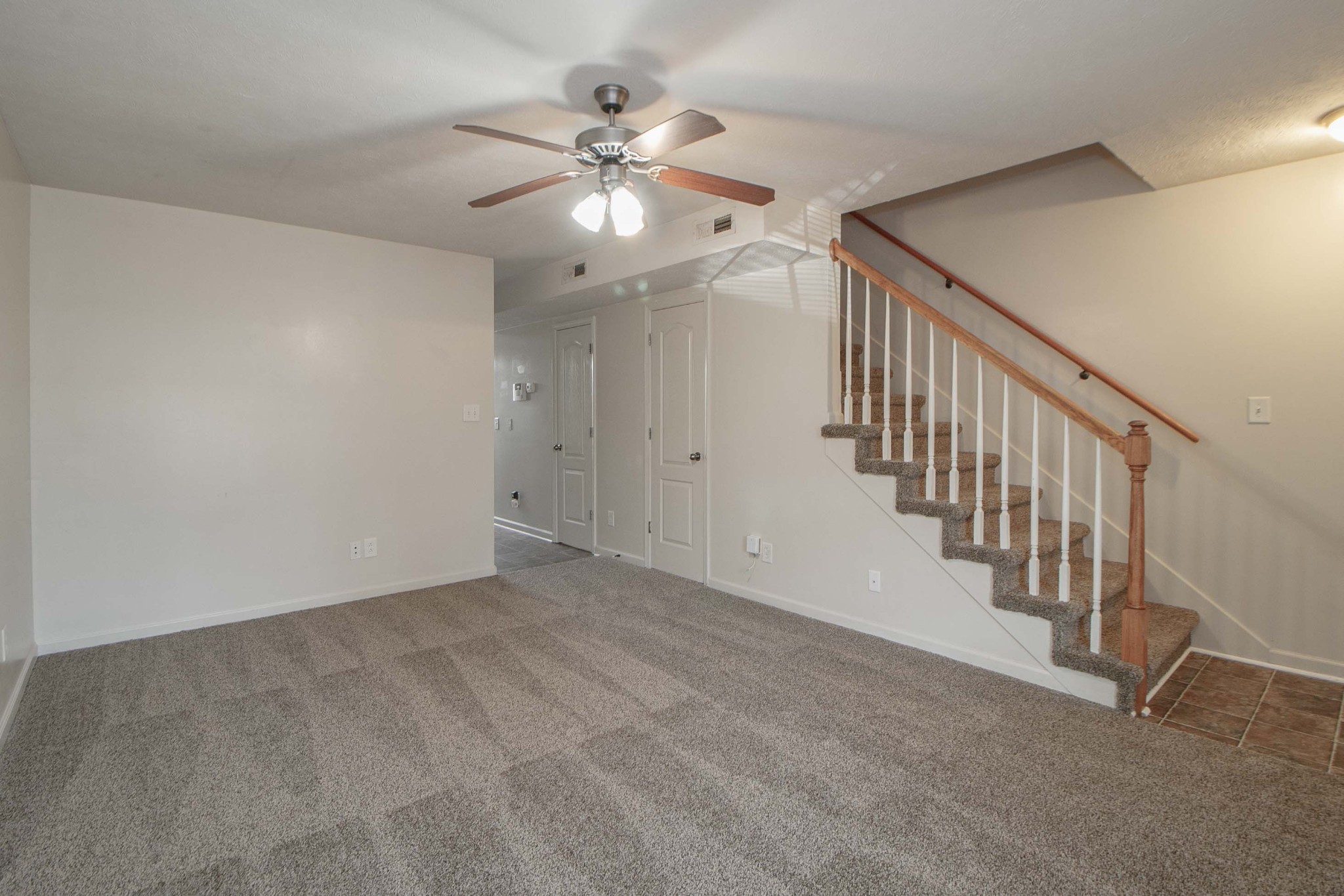 916 Charlotte Street #B Clarksville TN 37040