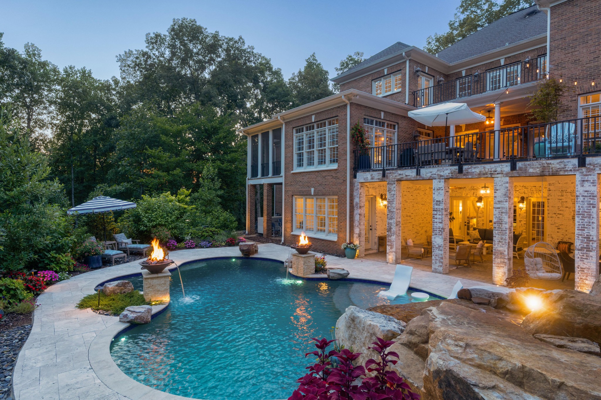 6803 Silver Cloud Cove Ooltewah TN 37363