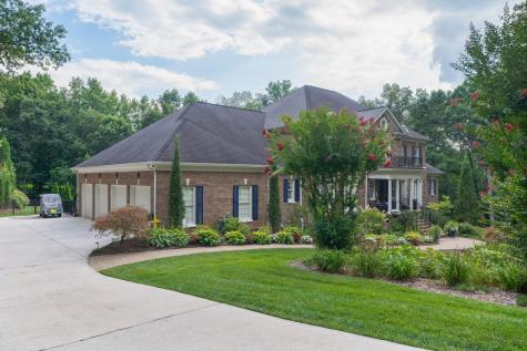 6803 Silver Cloud Cove Ooltewah TN 37363