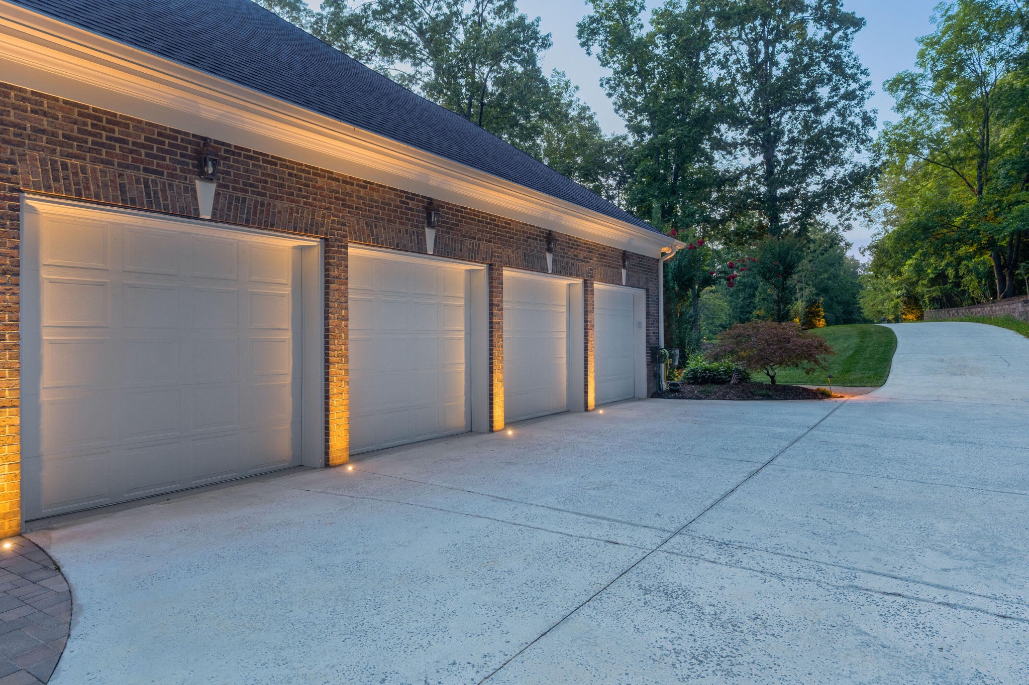 6803 Silver Cloud Cove Ooltewah TN 37363