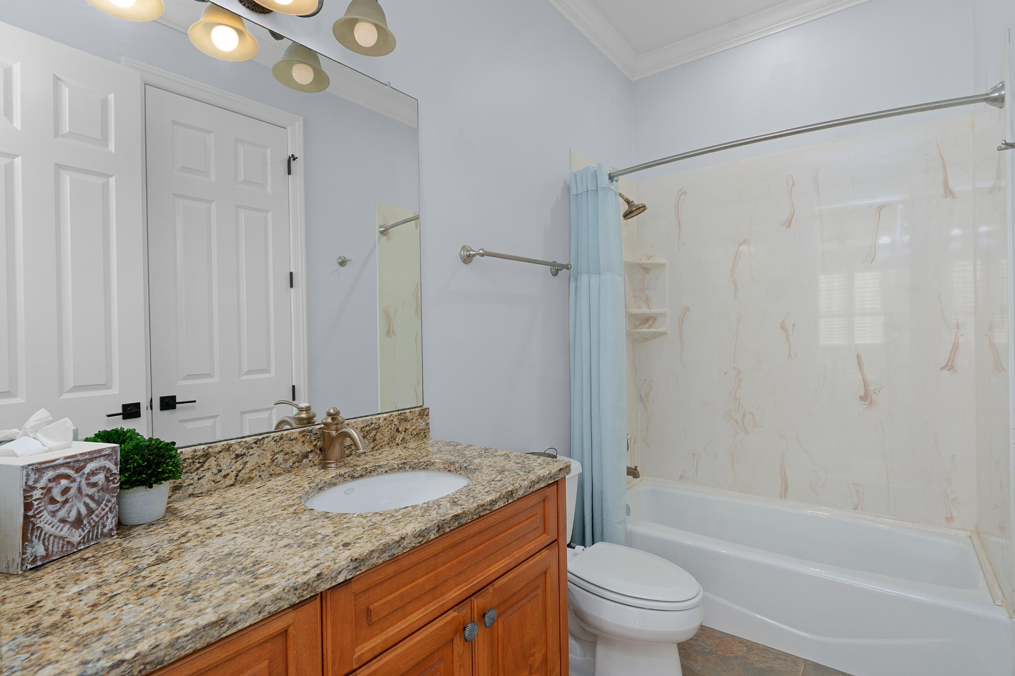 6803 Silver Cloud Cove Ooltewah TN 37363