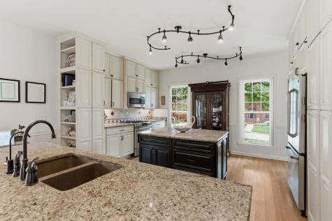 913 Whiteheath Court Nashville TN 37221