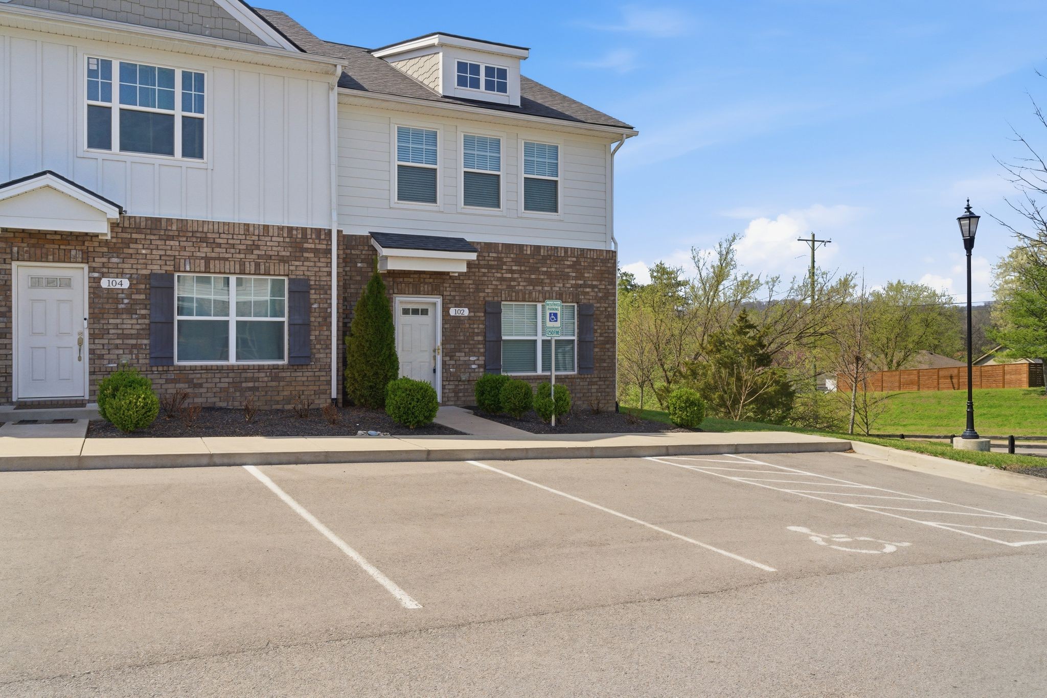 102 Dry Creek Commons Drive Goodlettsville TN 37072