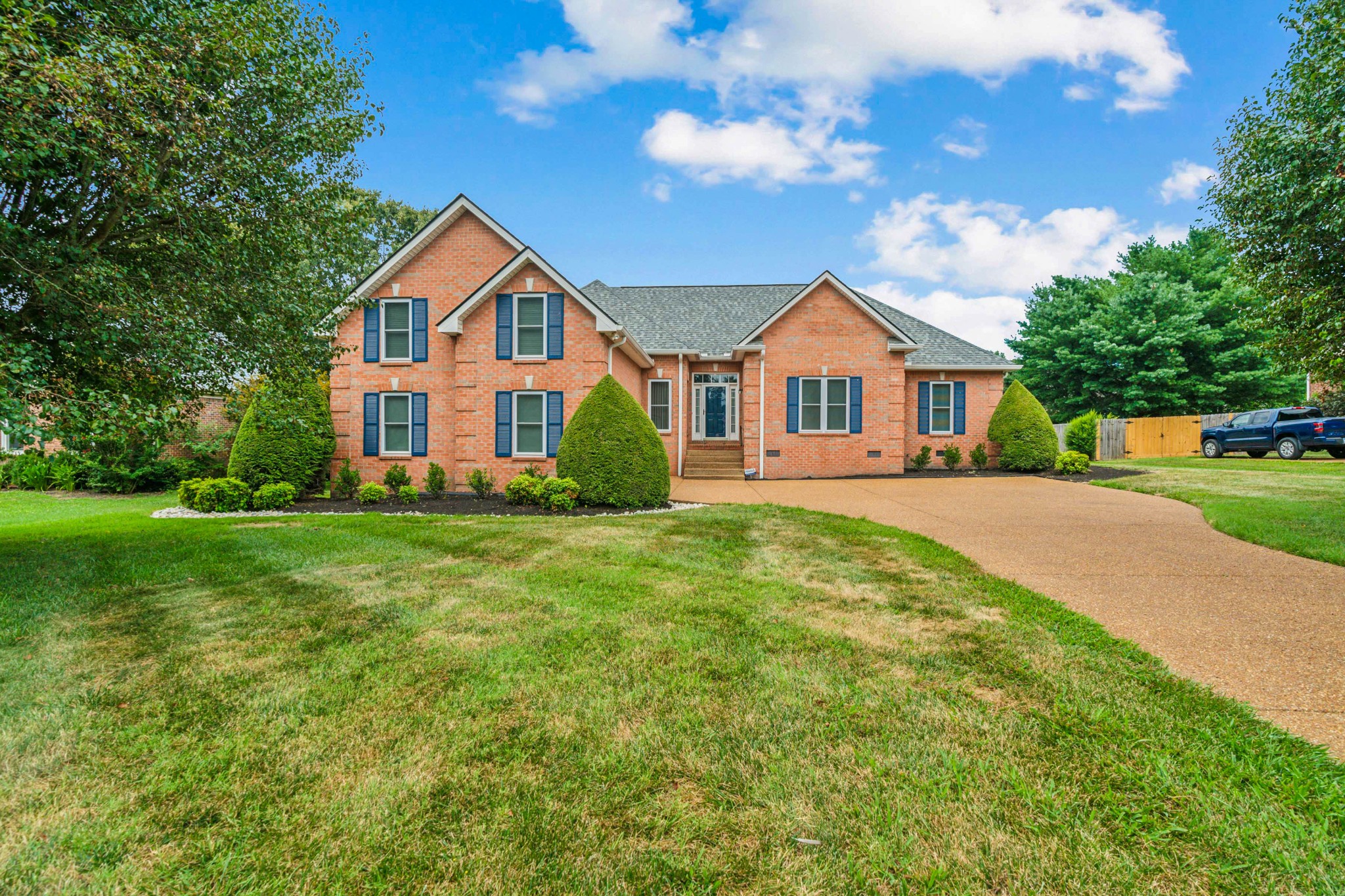 2751 New Port Royal Road Thompsons Station TN 37179