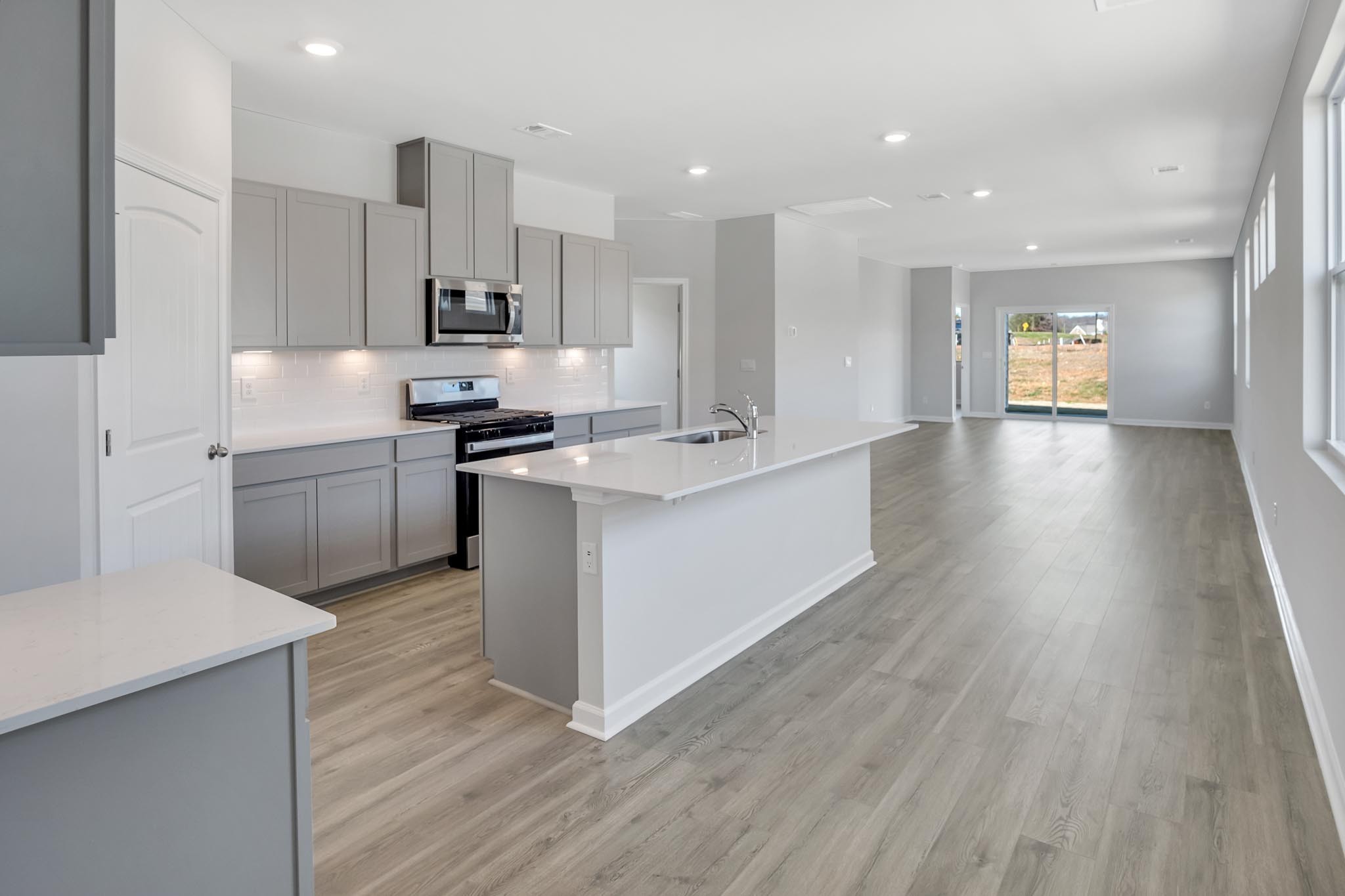 6684 Japonica Lane White House TN 37188