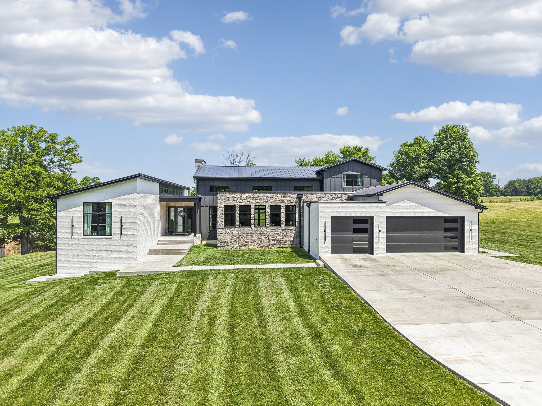 653 Hicks Edgen Road Pleasant View TN 37146