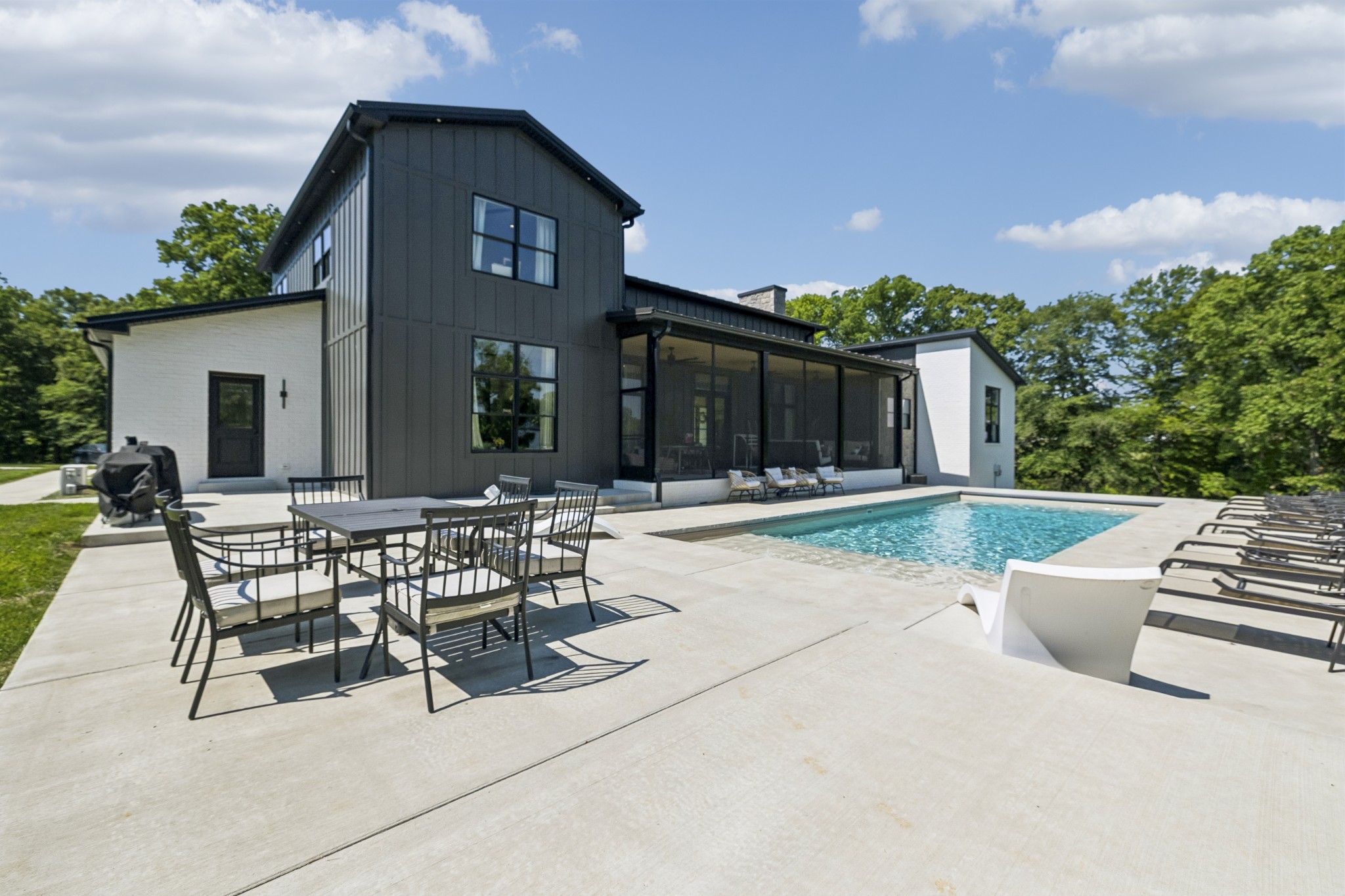 653 Hicks Edgen Road Pleasant View TN 37146