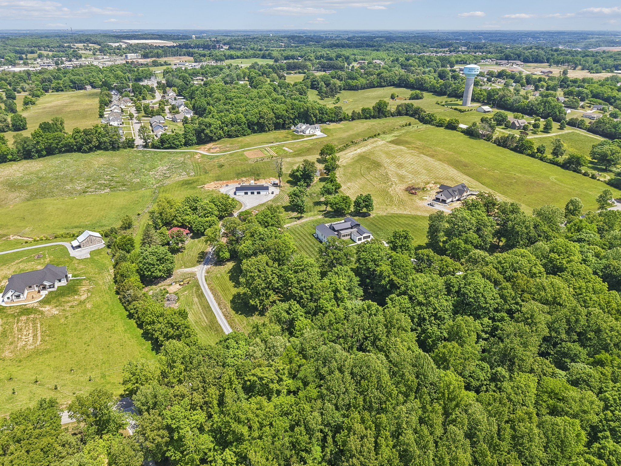 653 Hicks Edgen Road Pleasant View TN 37146