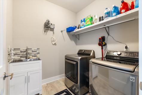 5806 Carl Place Nashville TN 37209