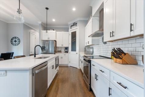 5806 Carl Place Nashville TN 37209