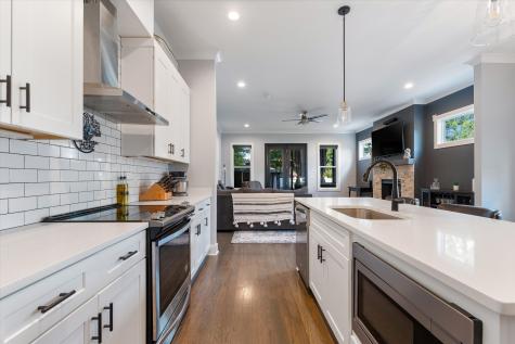 5806 Carl Place Nashville TN 37209