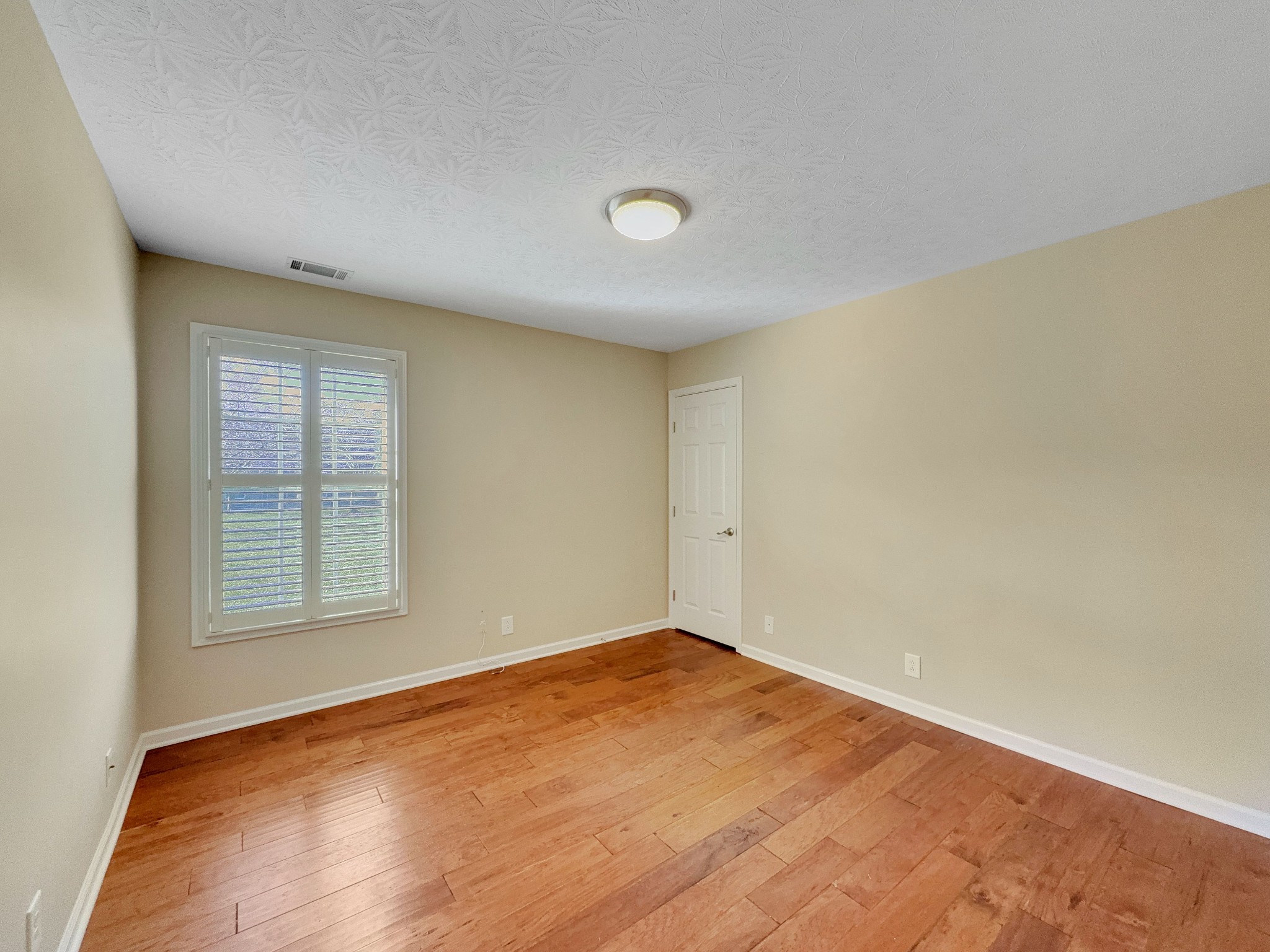 395 Devon Chase Hill Gallatin TN 37066