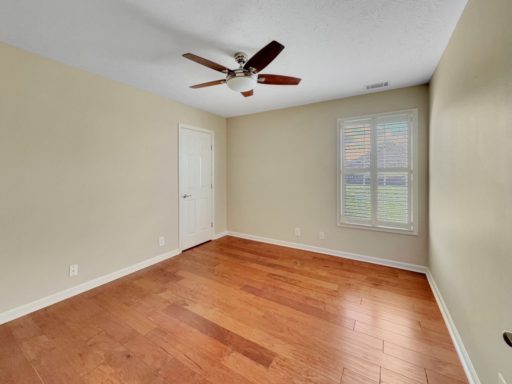 395 Devon Chase Hill Gallatin TN 37066