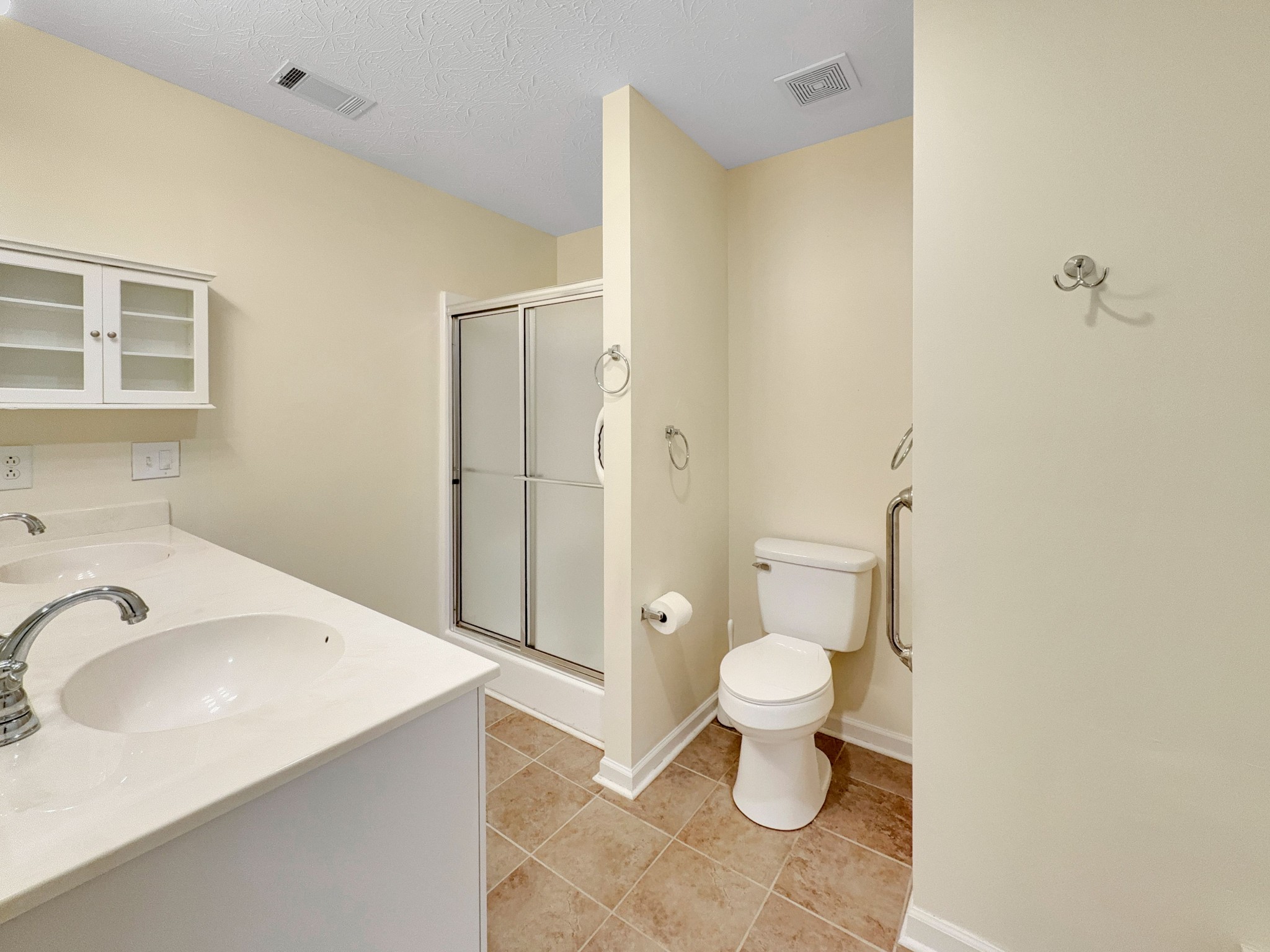 395 Devon Chase Hill Gallatin TN 37066