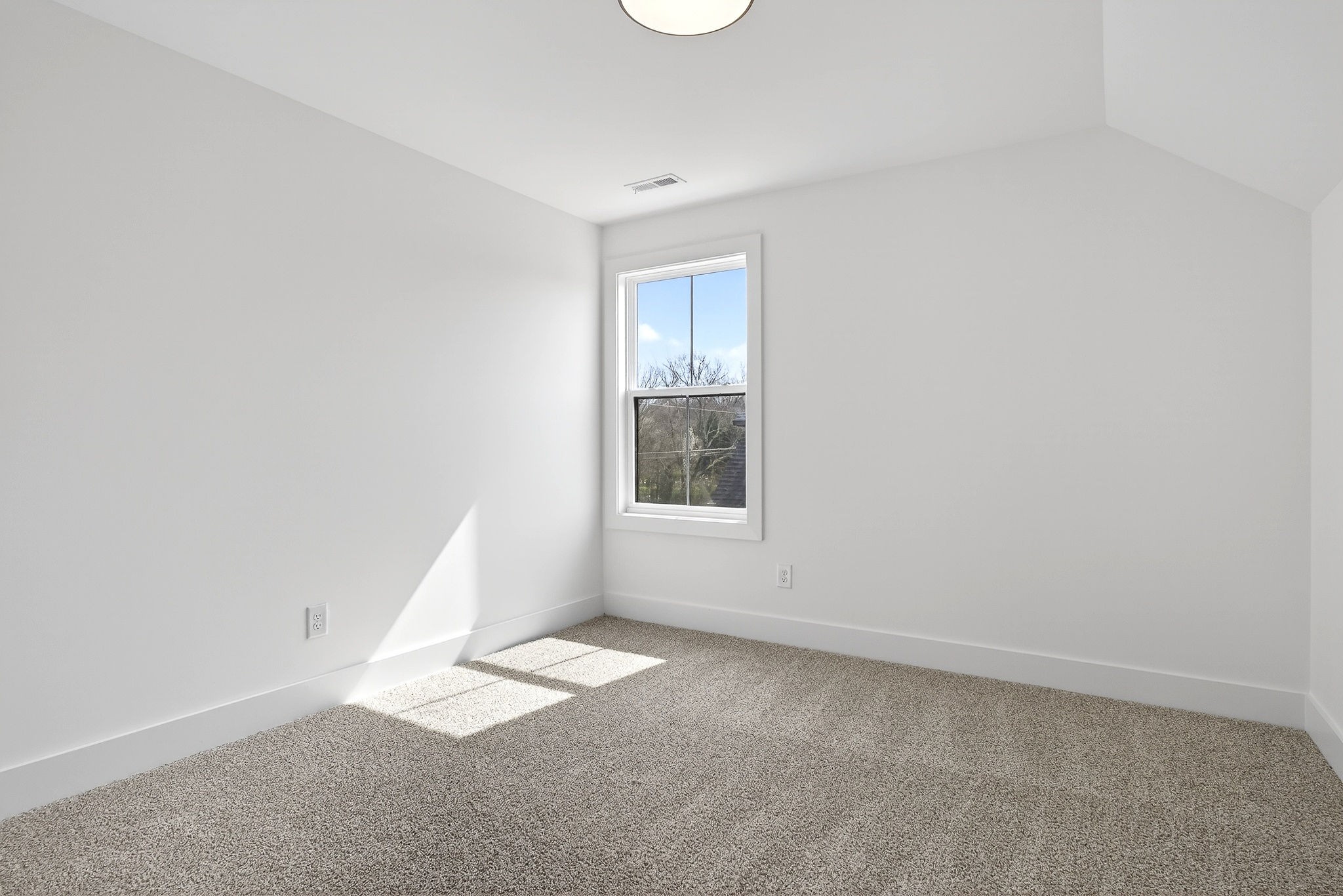 165 Cripps Lane Smithville TN 37166