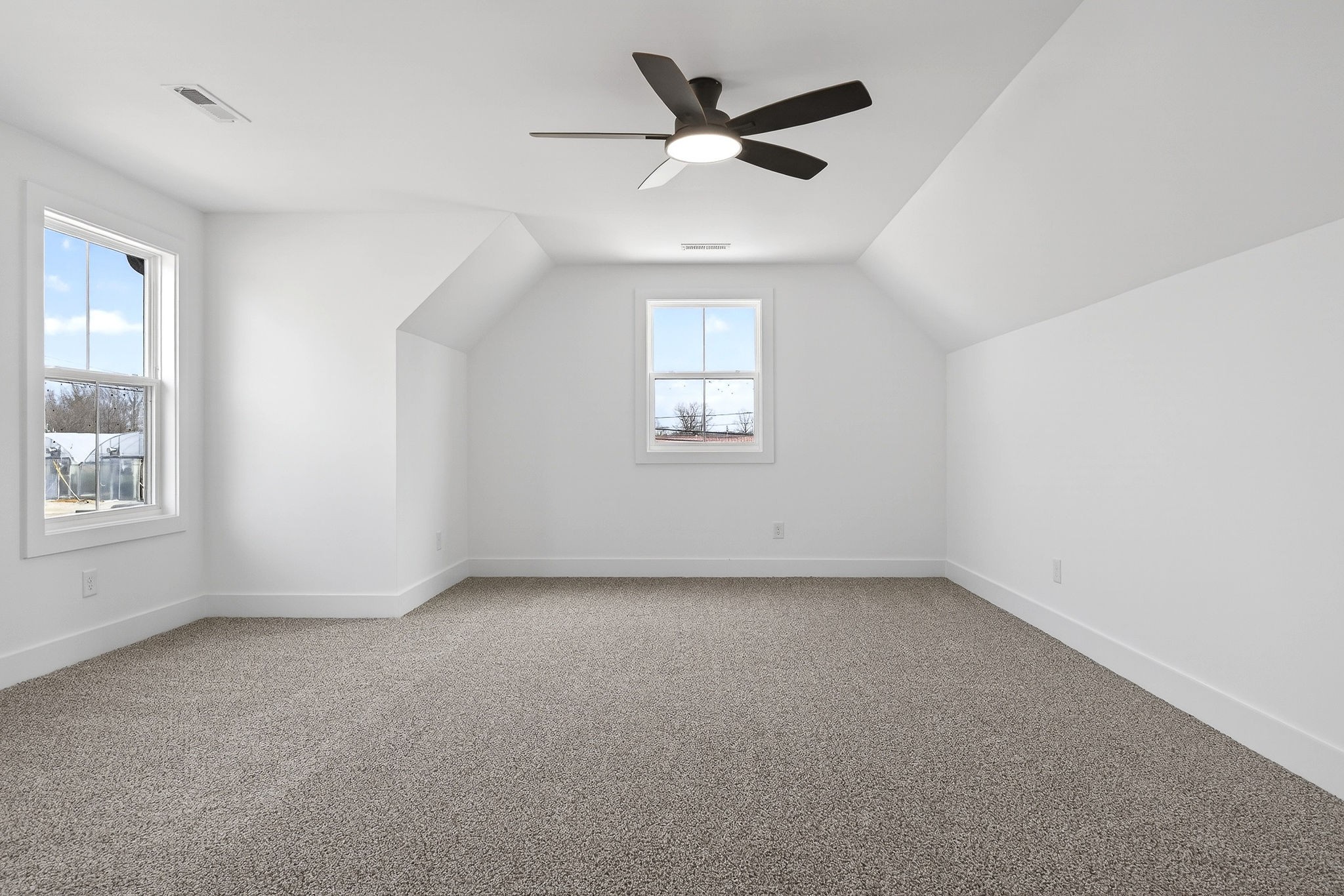 165 Cripps Lane Smithville TN 37166