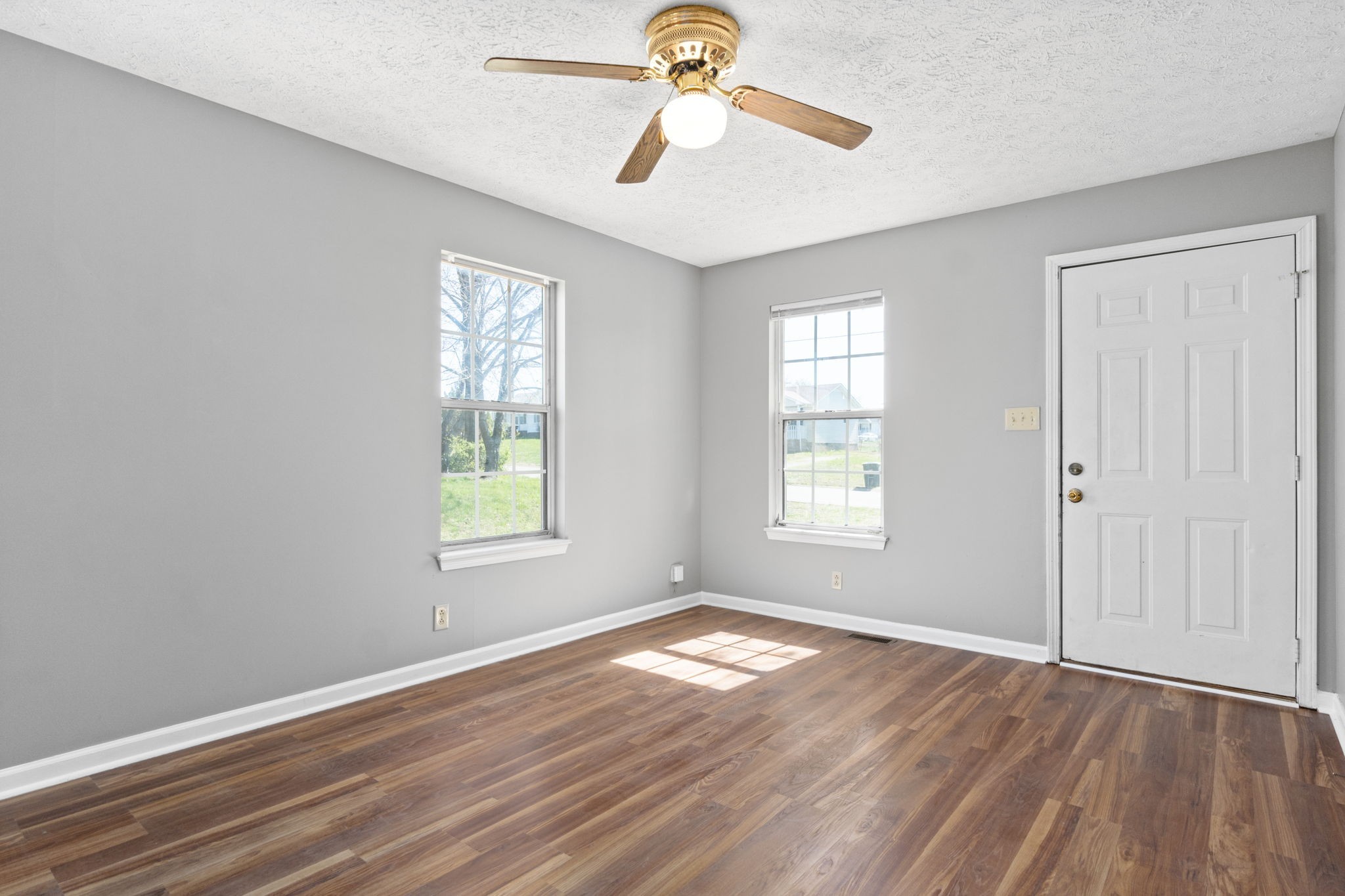 611 Artic Avenue Oak Grove KY 42262