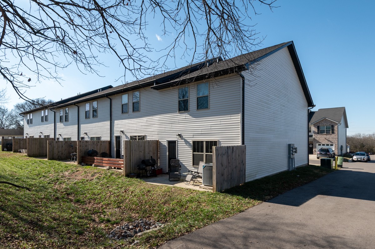 1279 Bluebird Road Lebanon TN 37087