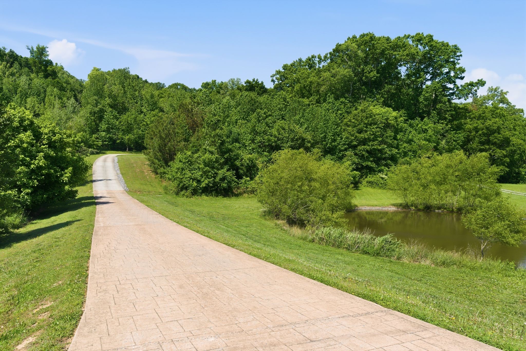 2857 New Hope Road Hendersonville TN 37075