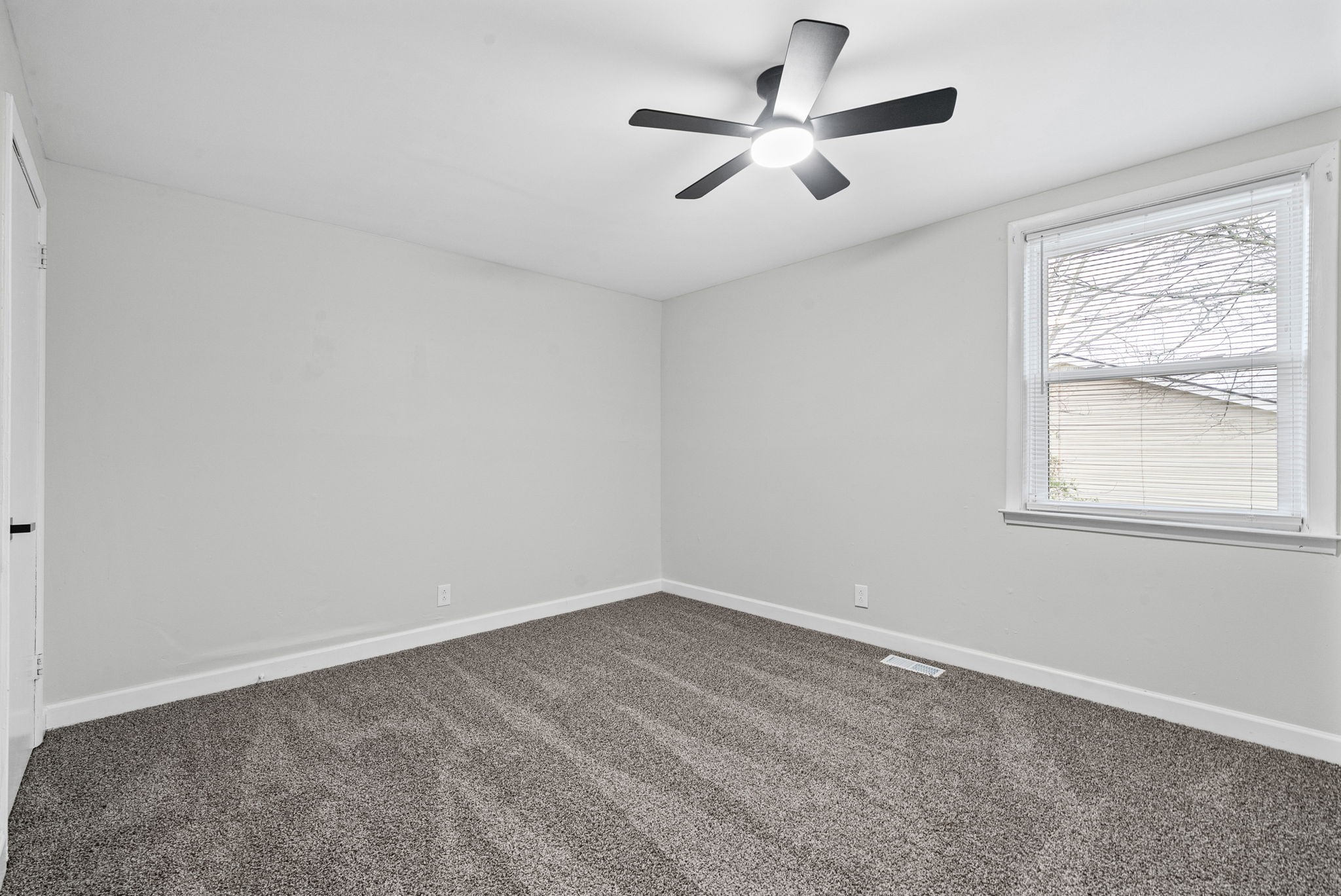 1502 Falcon Drive Clarksville TN 37042