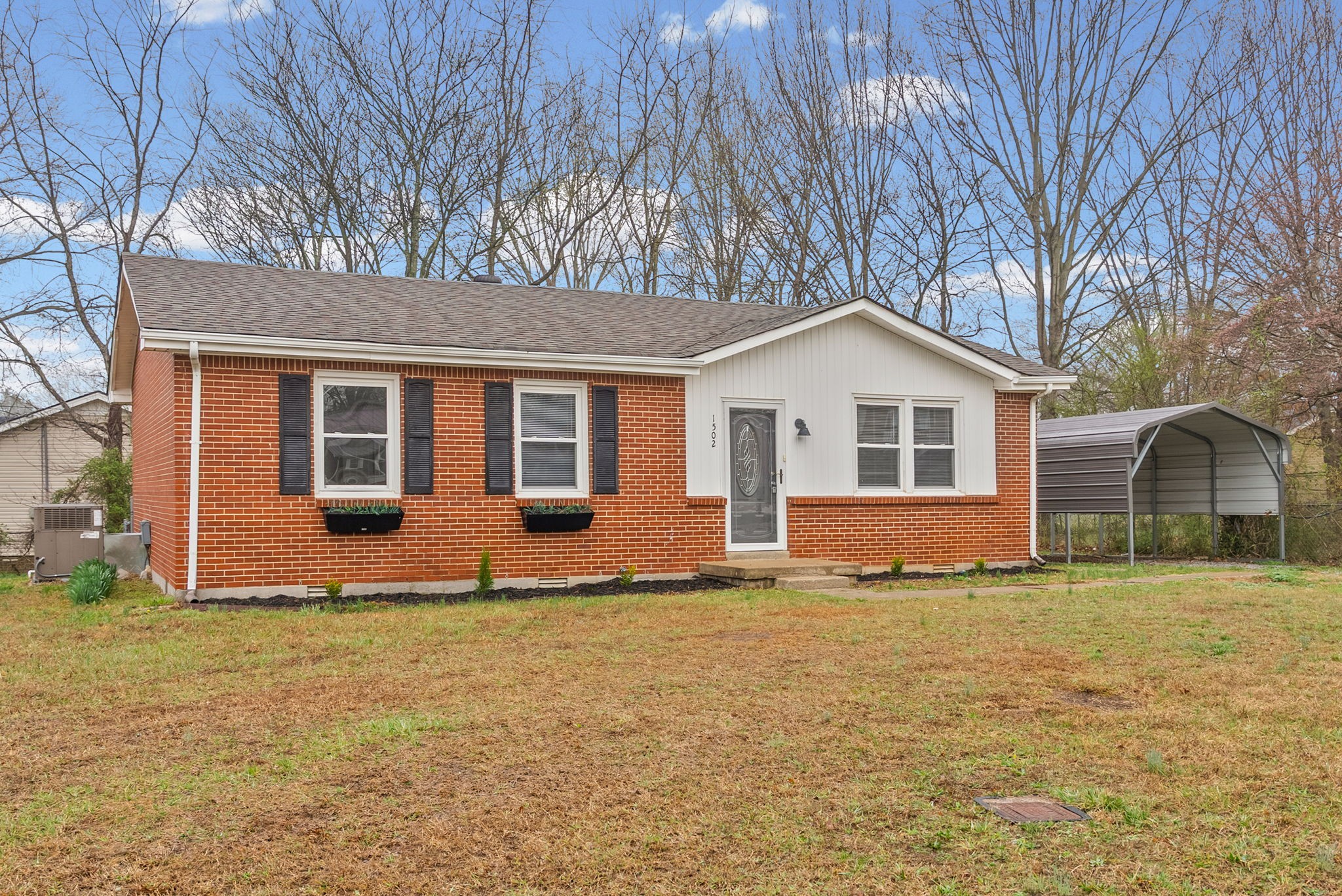 1502 Falcon Drive Clarksville TN 37042