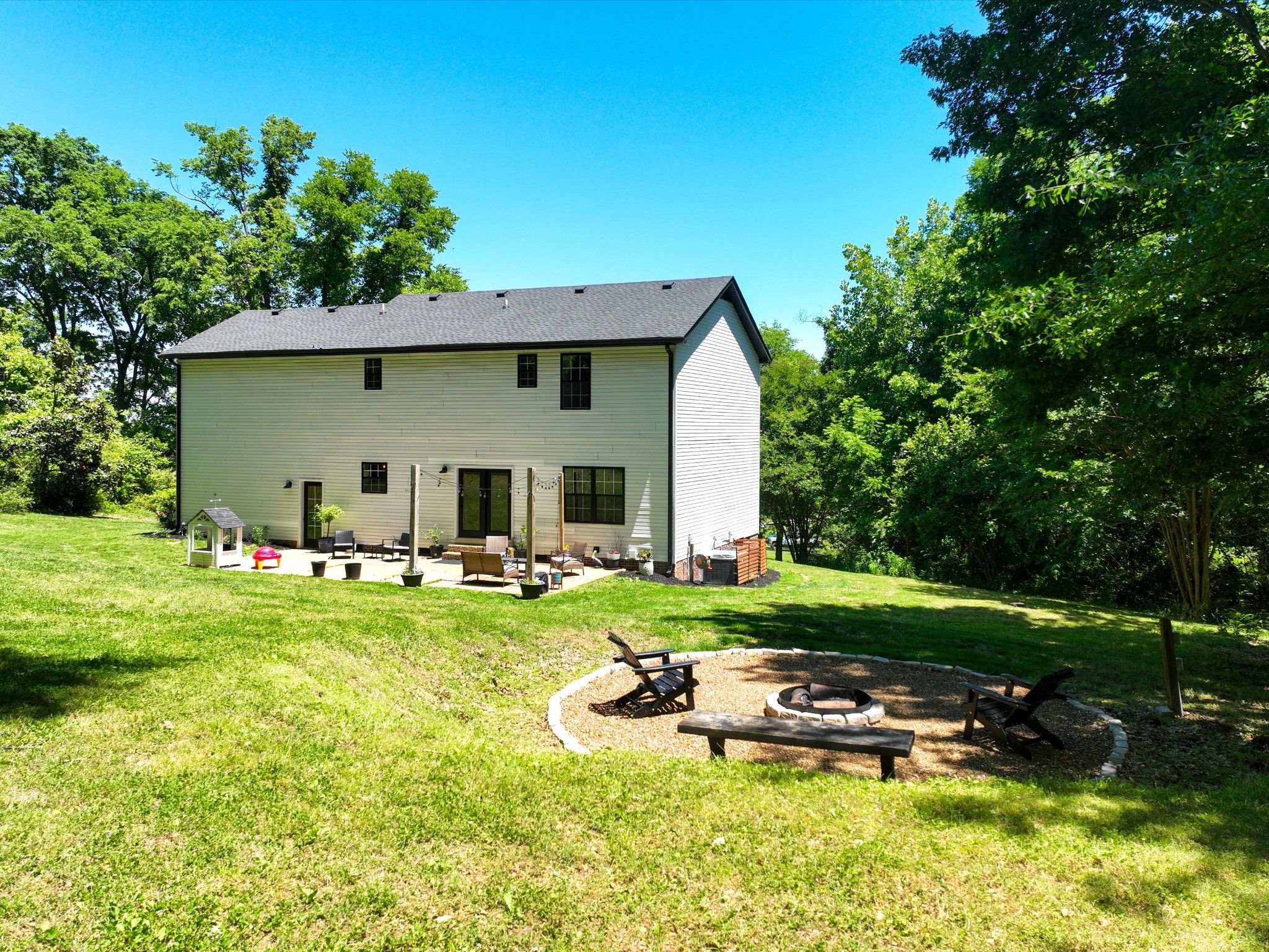 1074 Talon Drive Columbia TN 38401