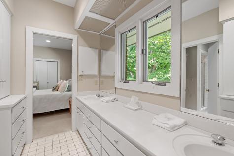 5543 Stanford Drive Nashville TN 37215