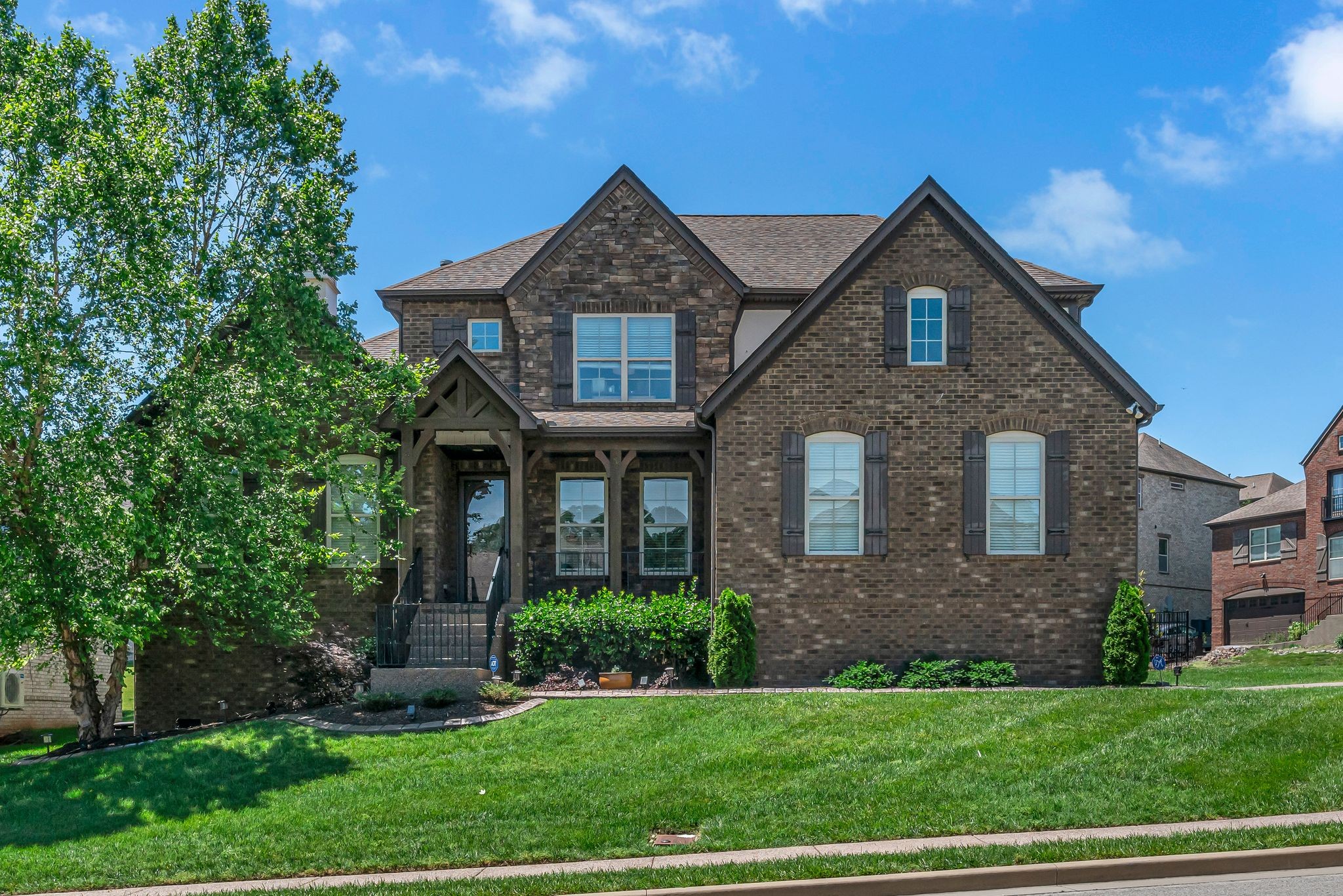 5101 Mountainbrook Circle Hermitage TN 37076