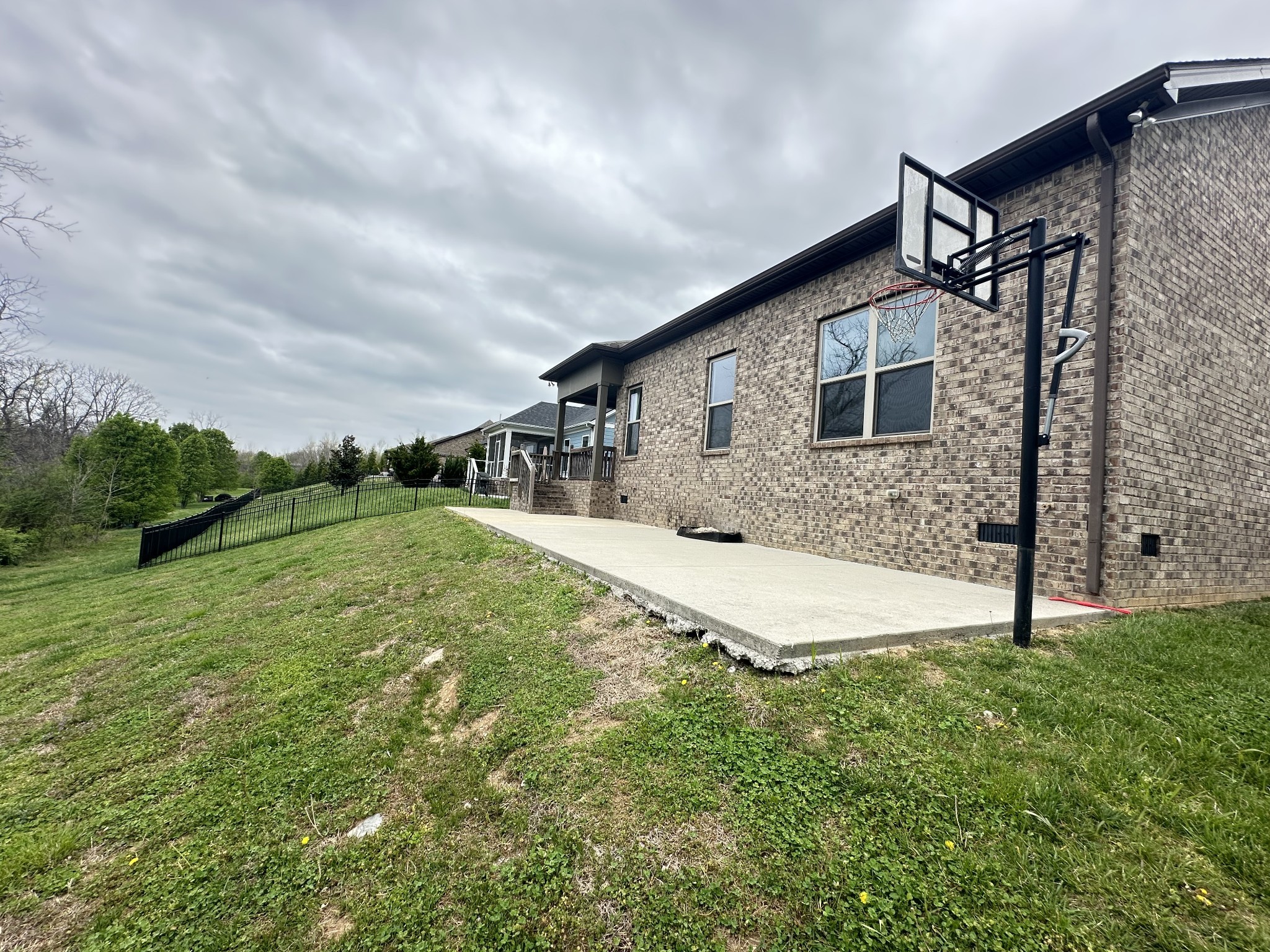 2753 Cloister Lane Thompsons Station TN 37179