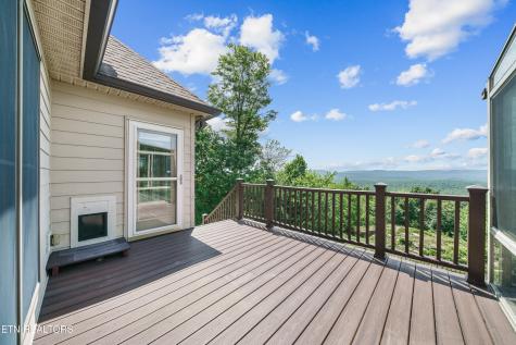 40 Bluff View Terrace Crossville TN 38558