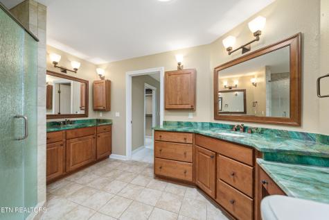 40 Bluff View Terrace Crossville TN 38558