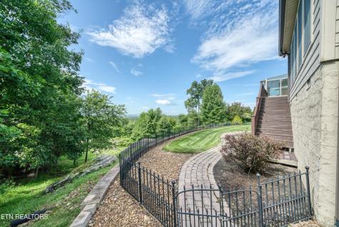 40 Bluff View Terrace Crossville TN 38558