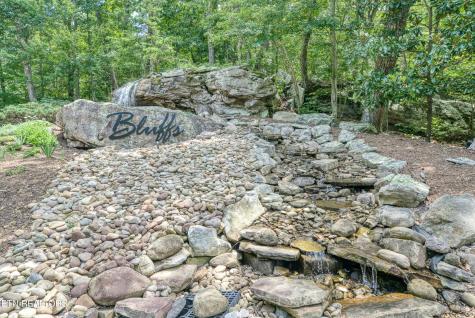 40 Bluff View Terrace Crossville TN 38558