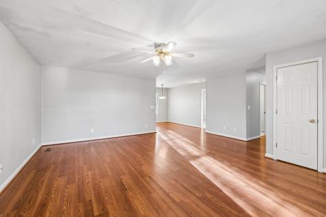 105 Tommy Drive Columbia TN 38401
