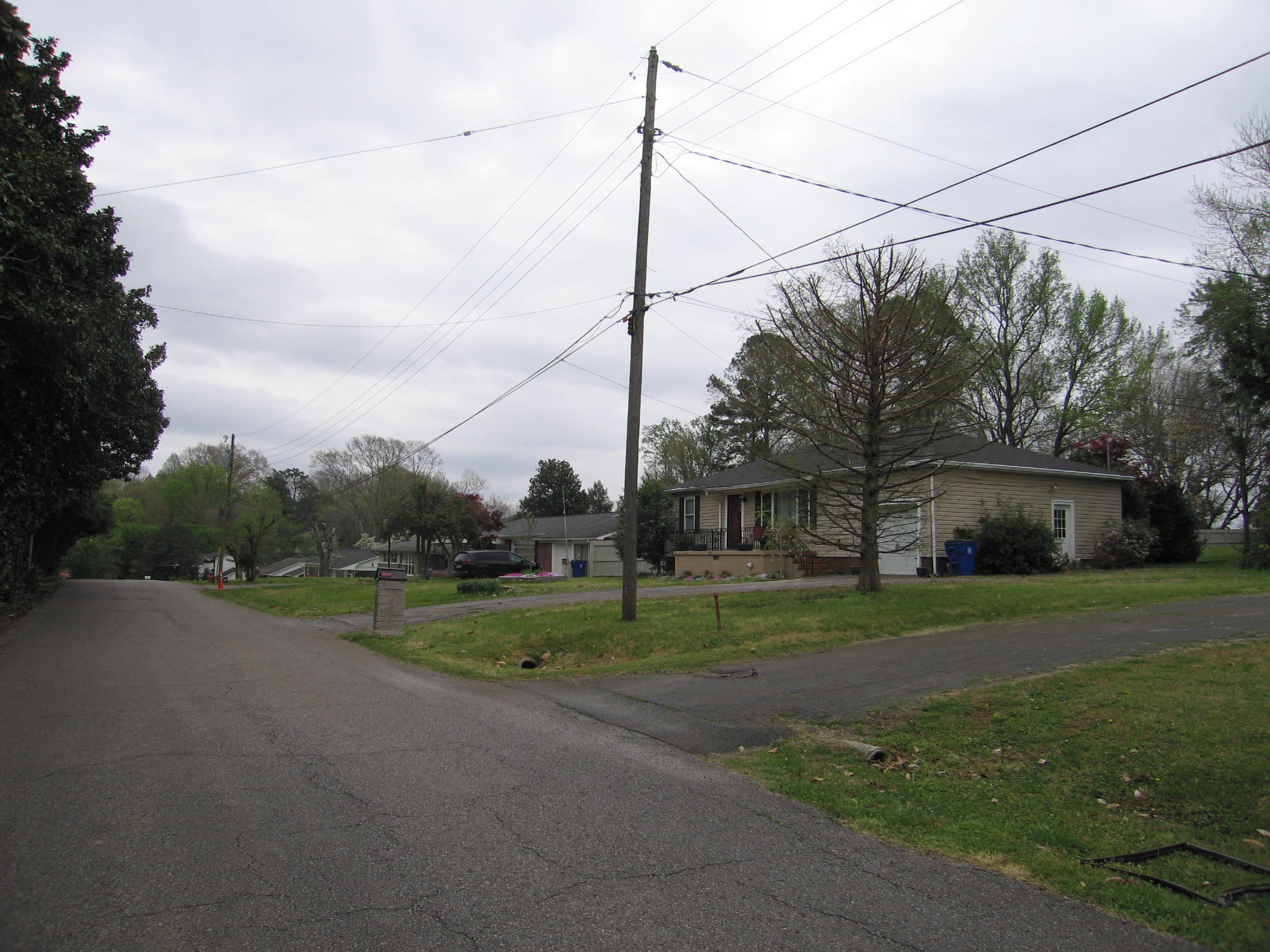 25302560 NE N. Ocoee Street, NE Cleveland TN 37312