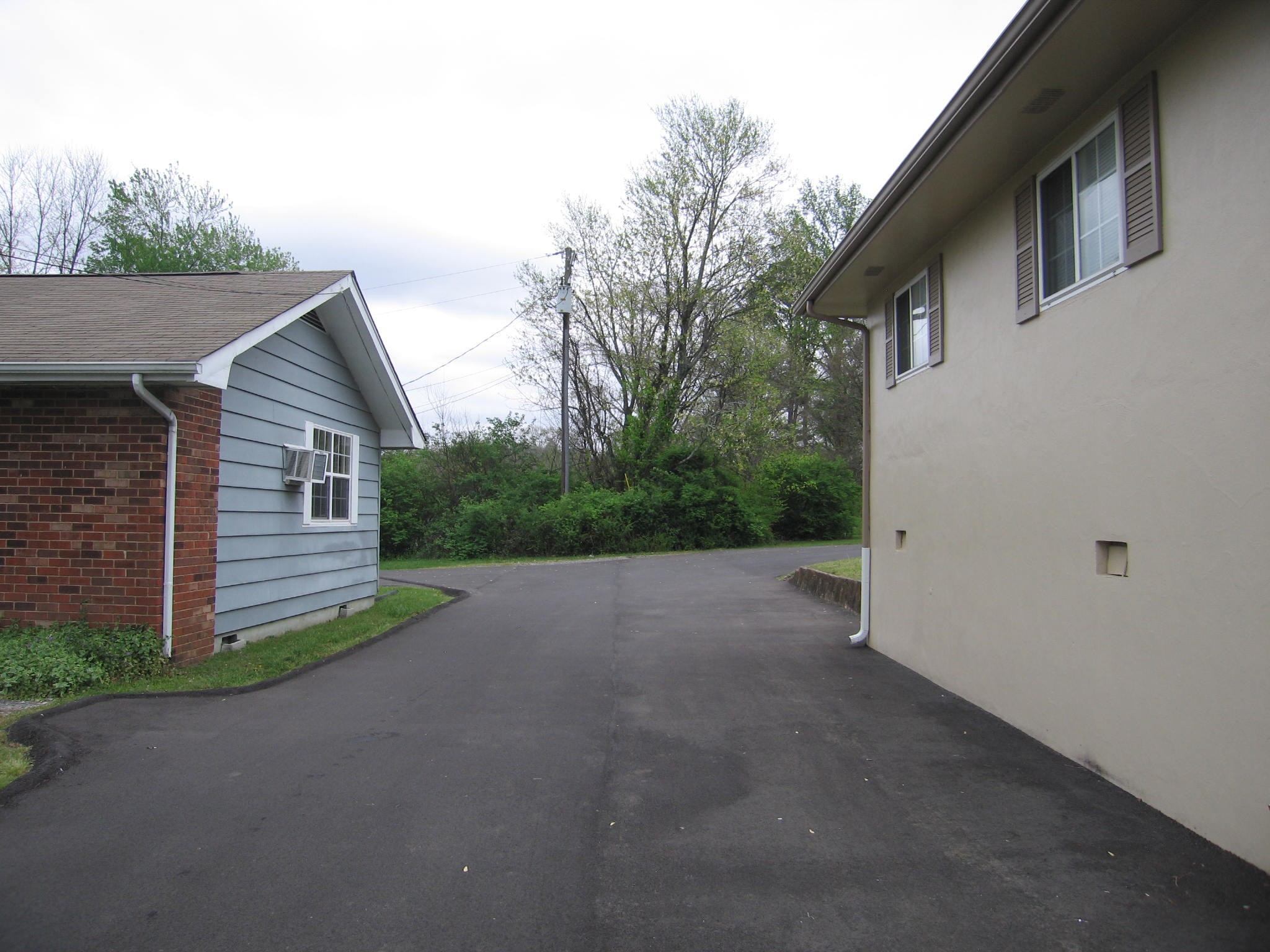 25302560 NE N. Ocoee Street, NE Cleveland TN 37312