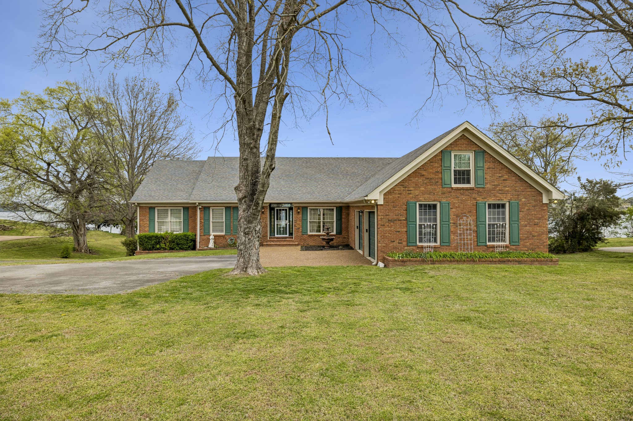3211 Lakeshore Drive Old Hickory TN 37138