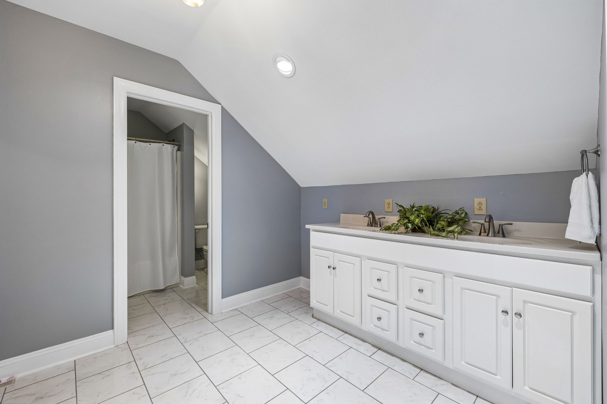 3211 Lakeshore Drive Old Hickory TN 37138