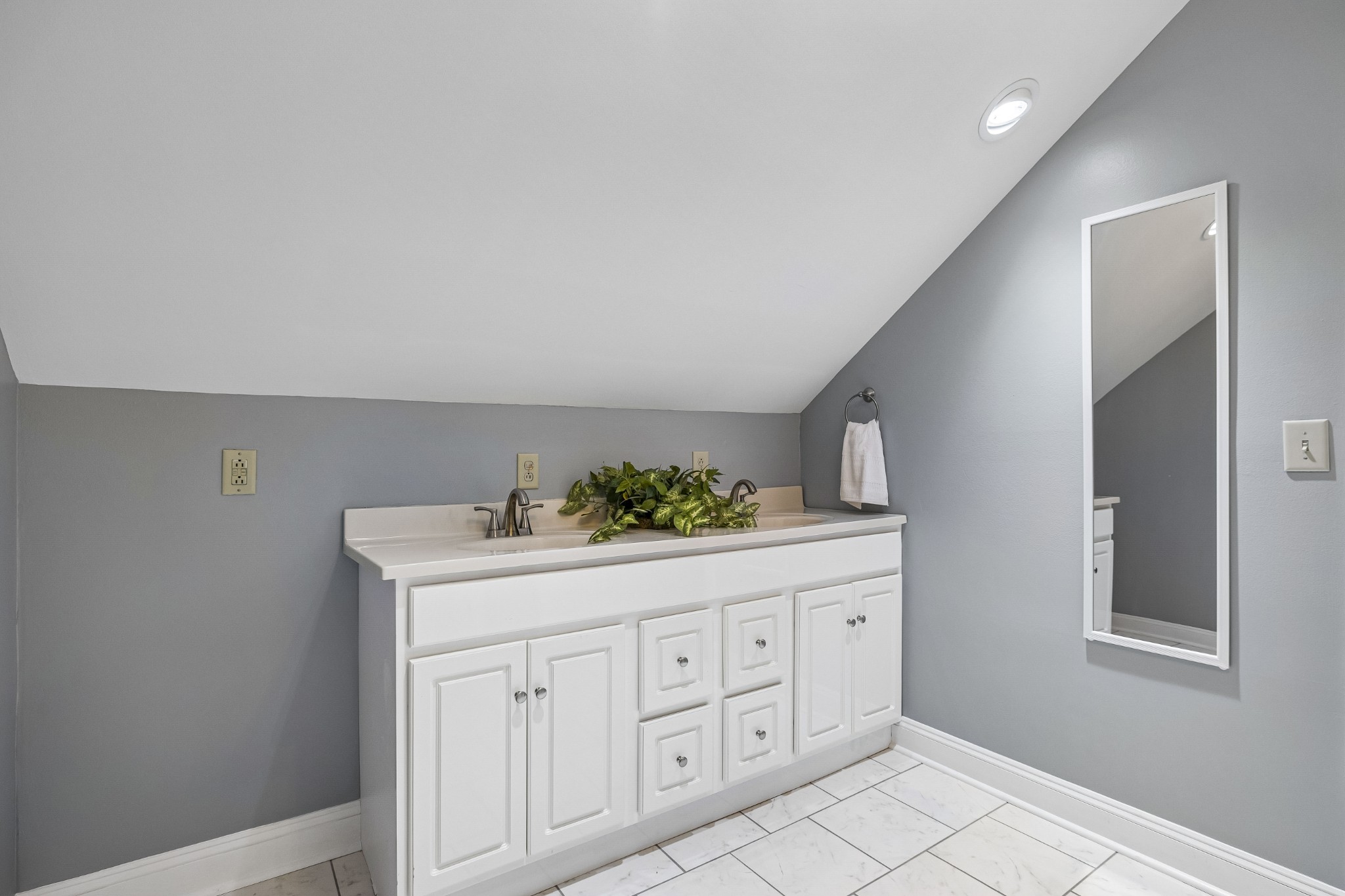 3211 Lakeshore Drive Old Hickory TN 37138