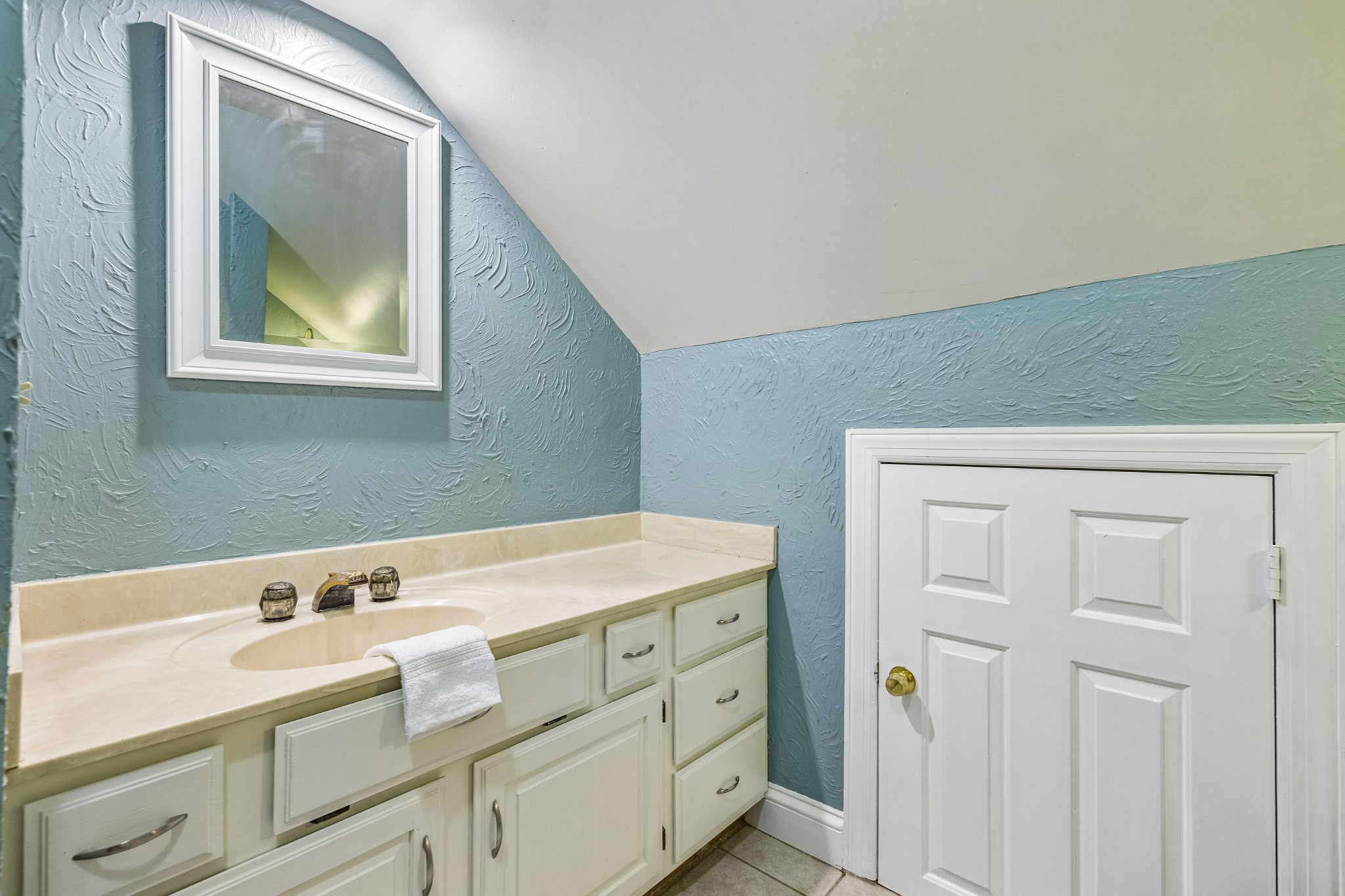 3211 Lakeshore Drive Old Hickory TN 37138