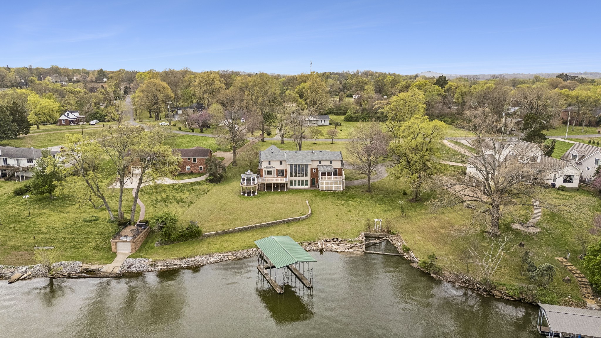 3211 Lakeshore Drive Old Hickory TN 37138