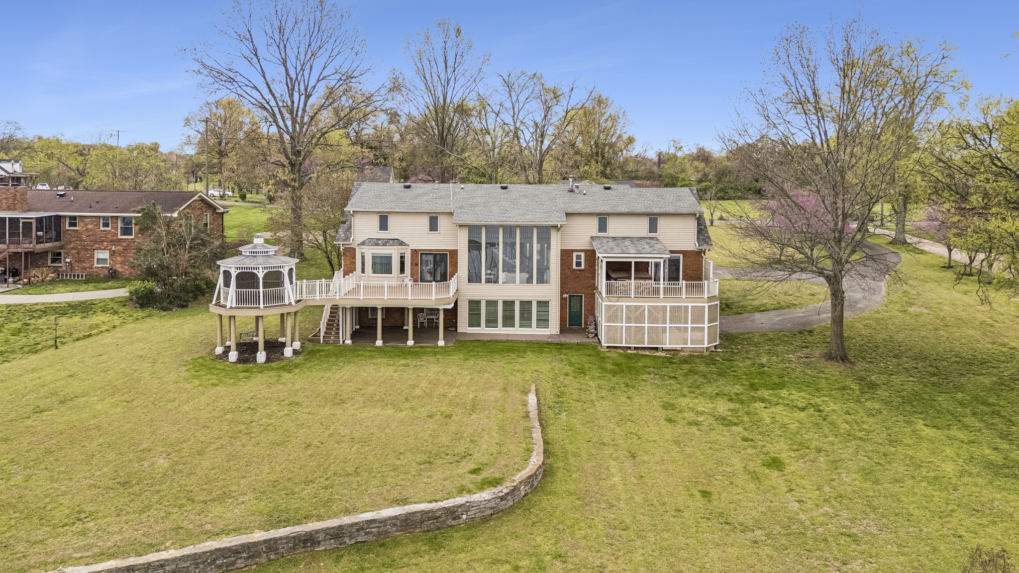 3211 Lakeshore Drive Old Hickory TN 37138