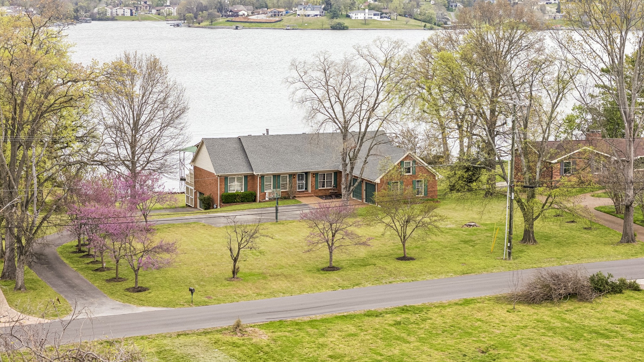 3211 Lakeshore Drive Old Hickory TN 37138