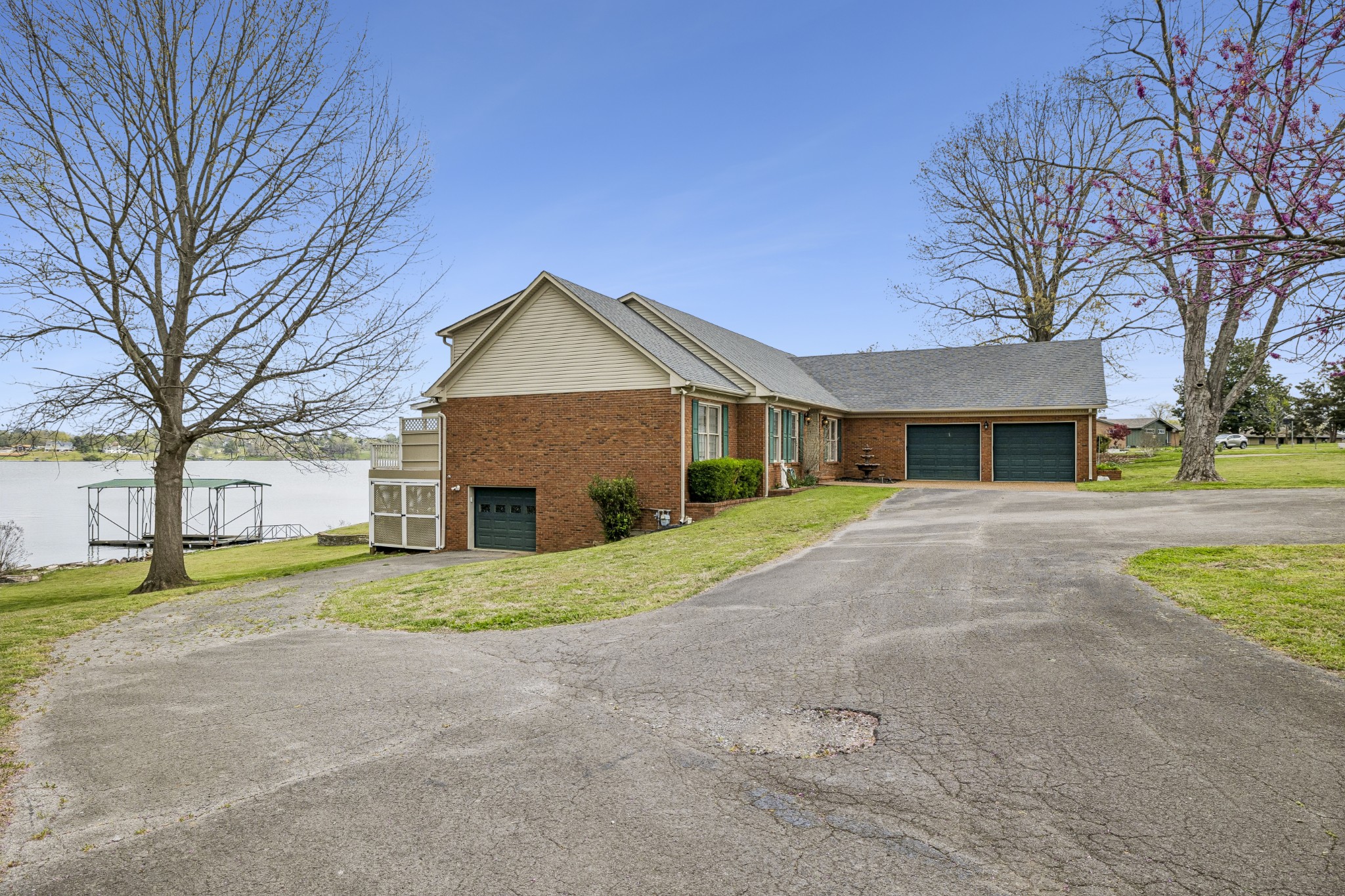 3211 Lakeshore Drive Old Hickory TN 37138