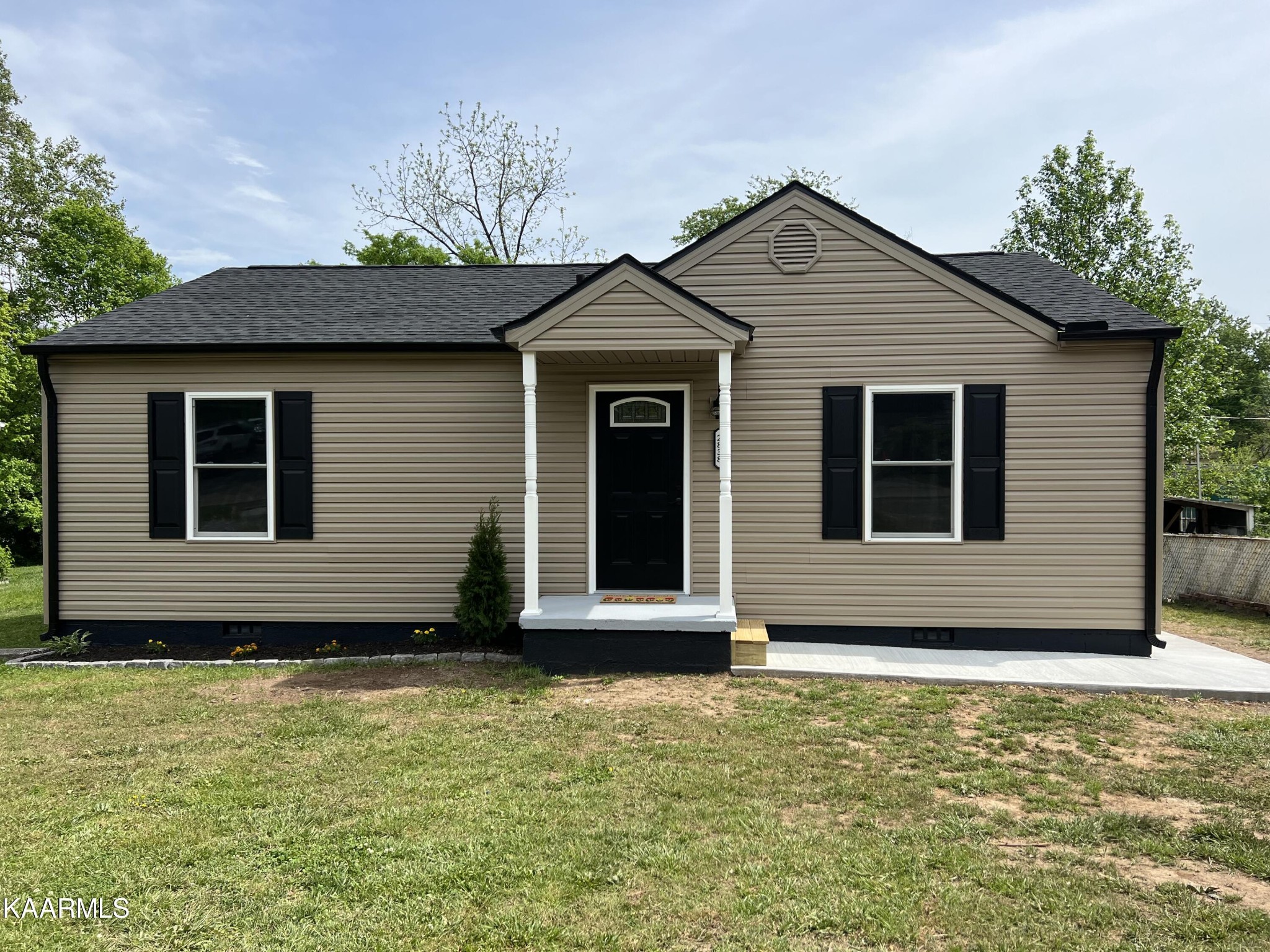 2838 Cecil Avenue Knoxville TN 37917
