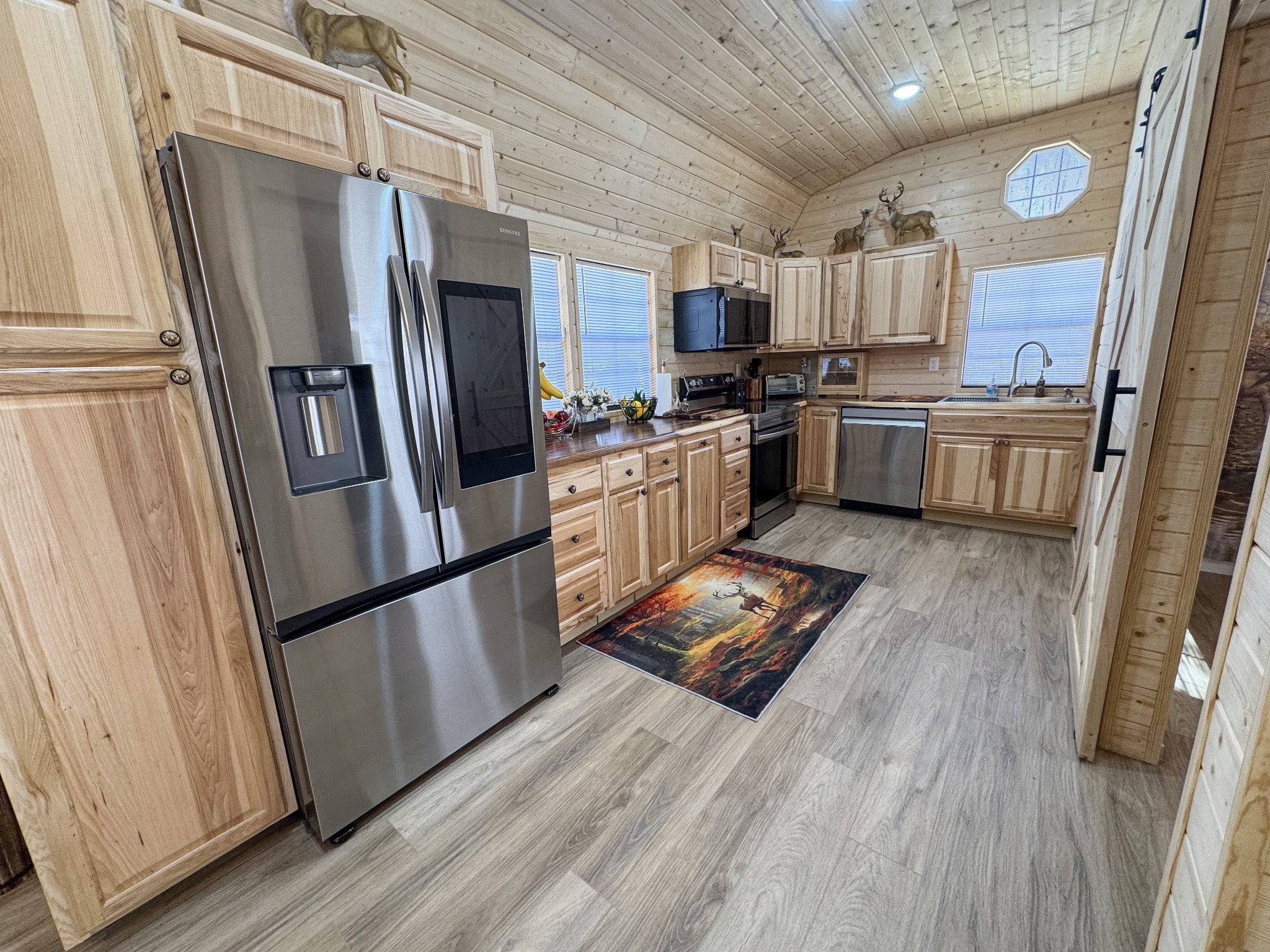 137 Summit Drive Dover TN 37058