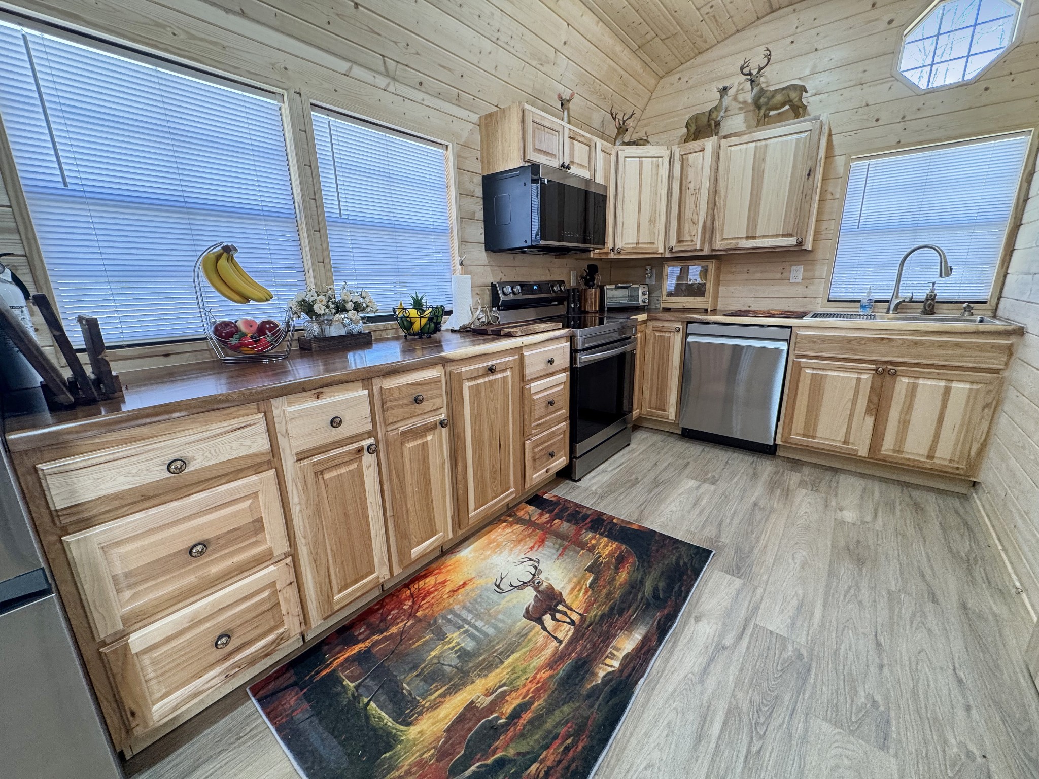 137 Summit Drive Dover TN 37058