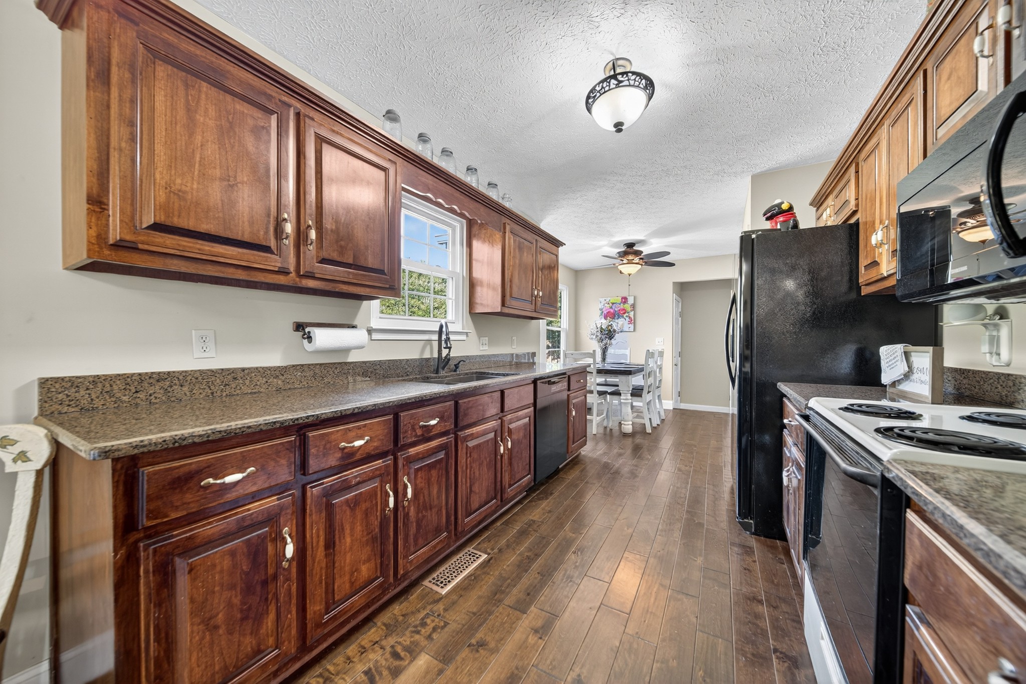 102 Arrowood Drive Cottontown TN 37048